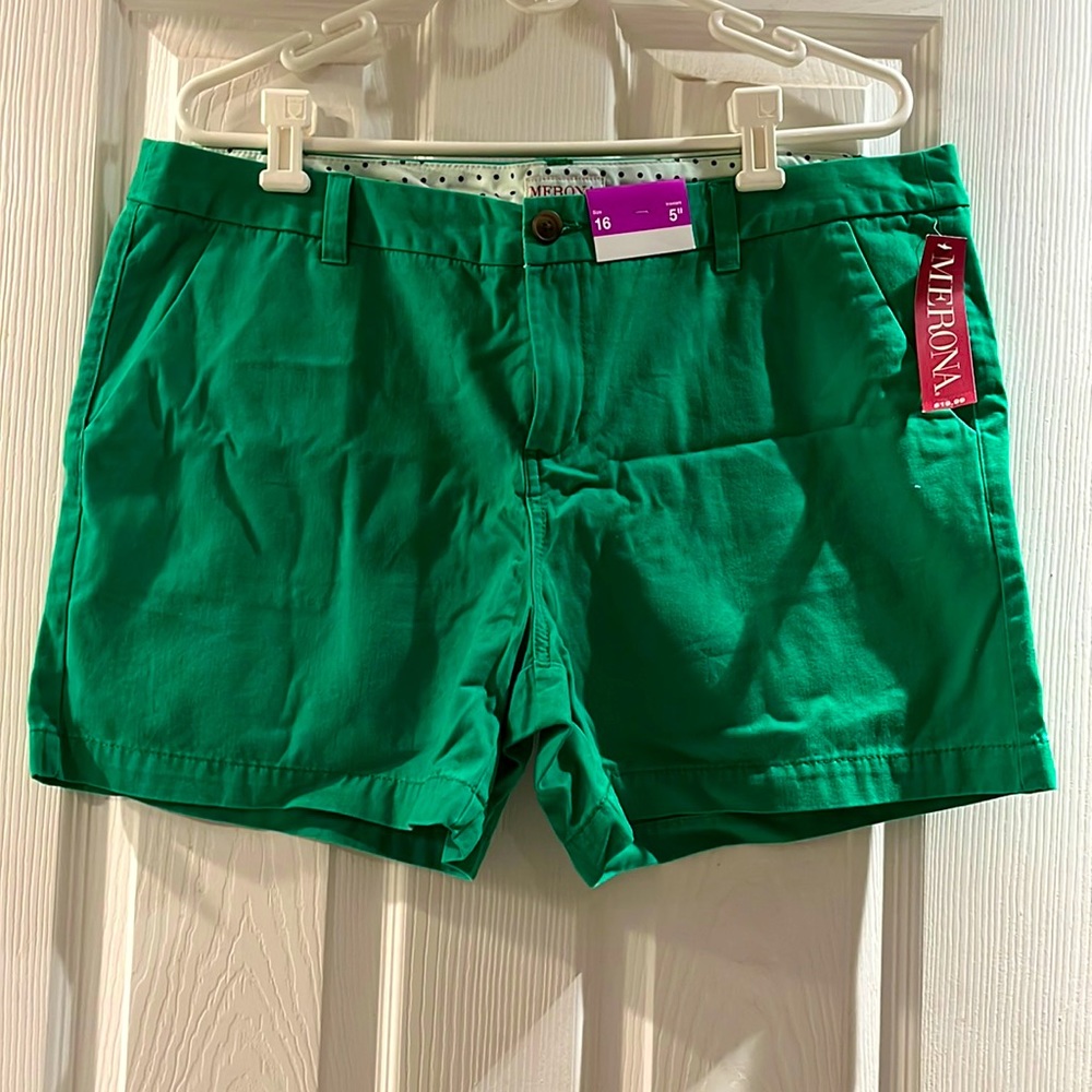 NWT Merona size 16 green chino shorts w/ 5” inseam